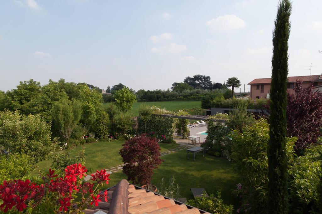 B&B A Ca' Minore Franciacorta Passirano Exterior foto