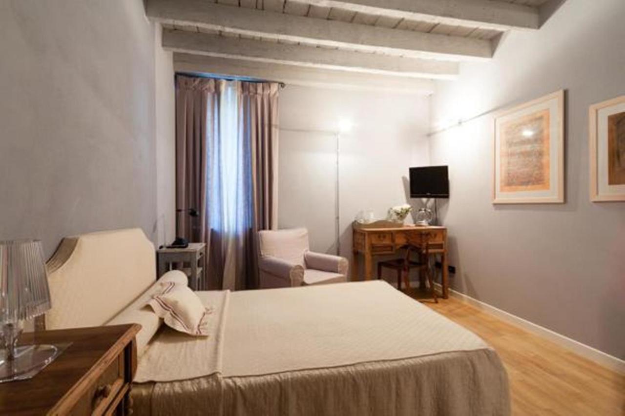 B&B A Ca' Minore Franciacorta Passirano Exterior foto