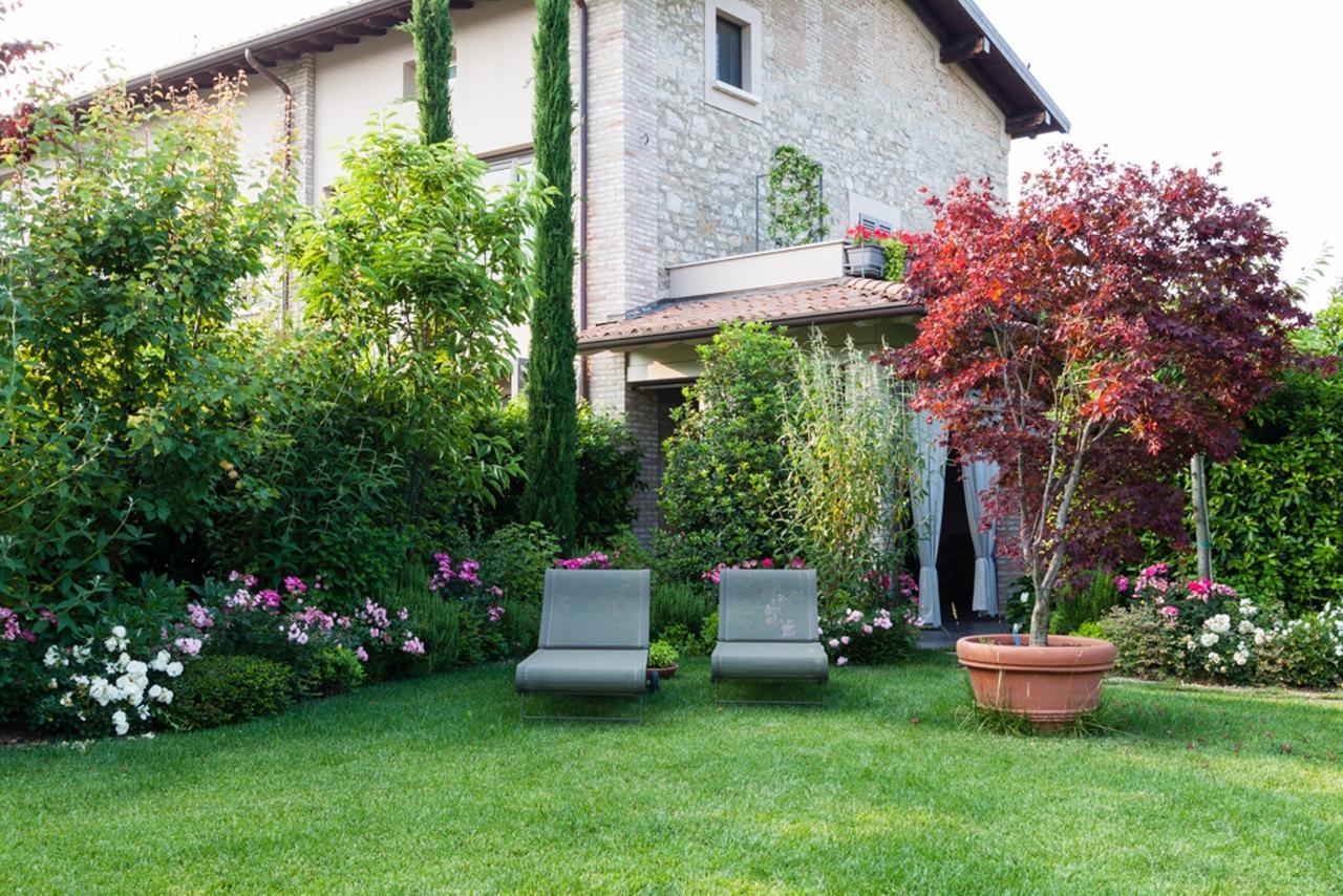 B&B A Ca' Minore Franciacorta Passirano Exterior foto